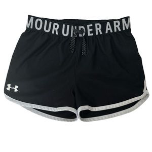 SOLD Under Armour Heatgear Shorts Girls Size YLG